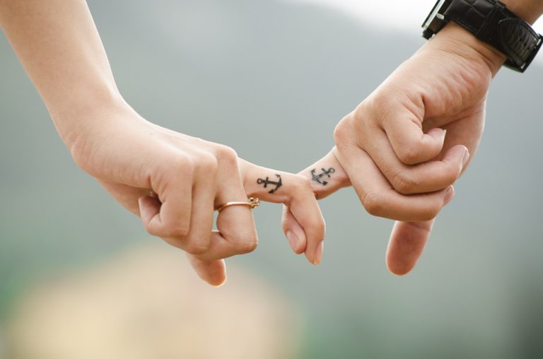 Jak vybrat vhodný šperk pro partnera?
