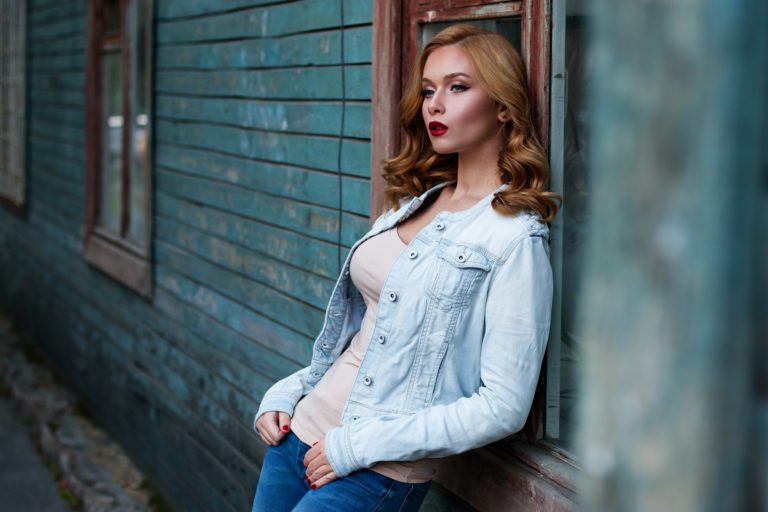 Trendy outfity do jarních ulic – buďte šik a udělejte dojem!
