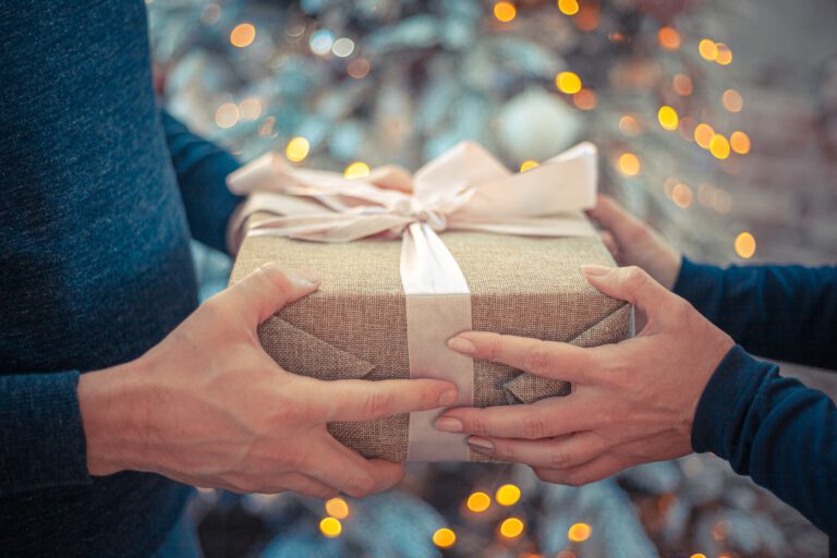 Hledáte správný dárek pro svého přítele nebo manžela? Zde je pár zajímavých tipů!